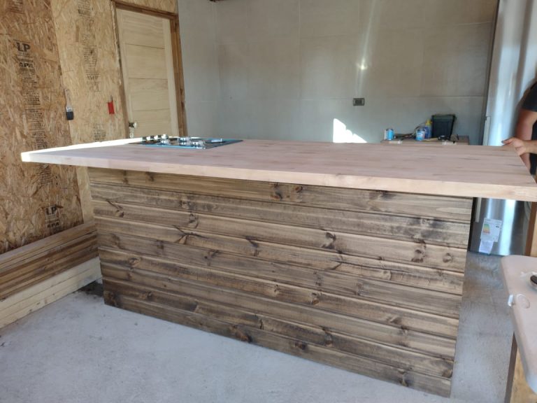 666ad9e6-c85c-4859-baaf-529996f5e800